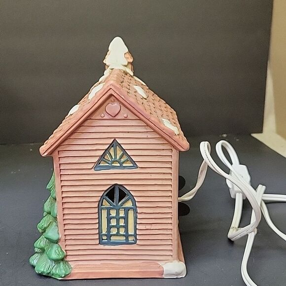 Americana Village Collection Brinns 1987 Chapel - Picture 6 of 8